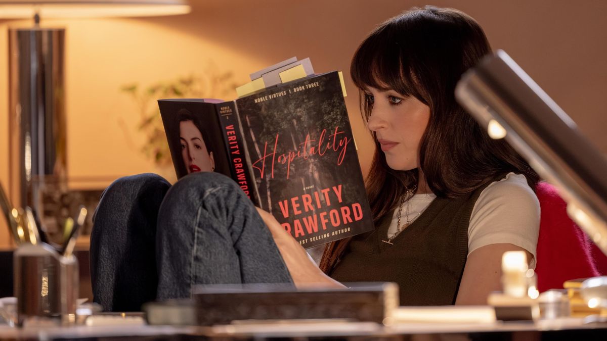 Anne Hathaway and Dakota Johnson's ‘Verity’ just got its first trailer