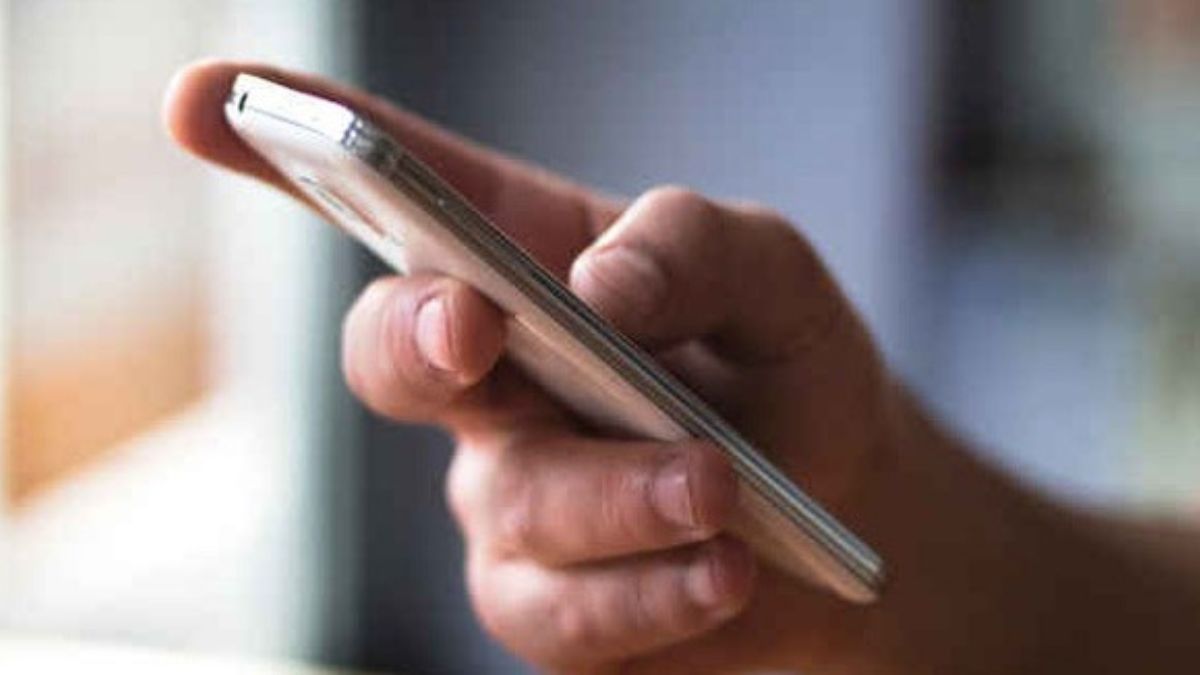 India wants smartphone source code: Why tech giants Apple, Samsung are pushing back