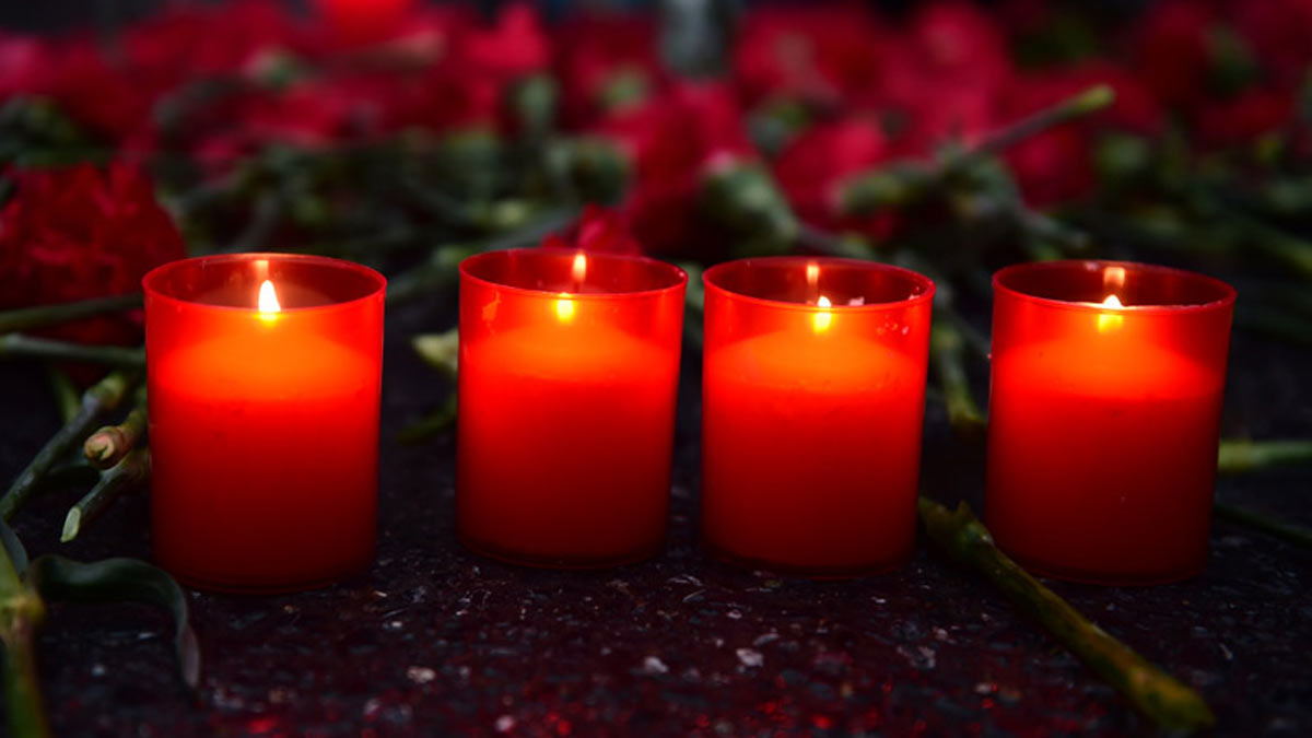 FACT CHECK: Are scented candles harmful to health? 