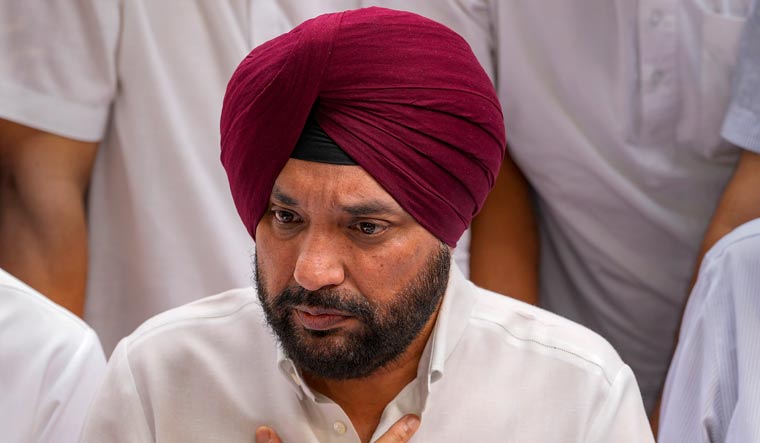 Days after resignation, former Delhi Cong chief Arvinder Singh Lovely joins BJP - Vimarsana News