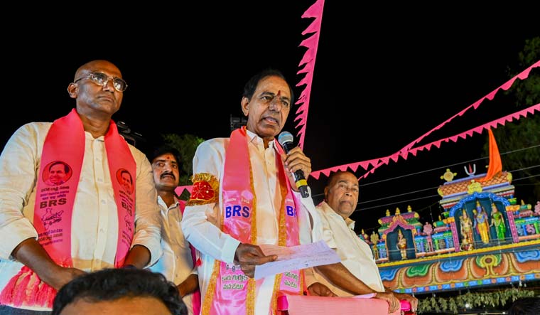 KCR barred from campaigning for 48 hours over 'objectionable' remarks against Congress - Vimarsana News