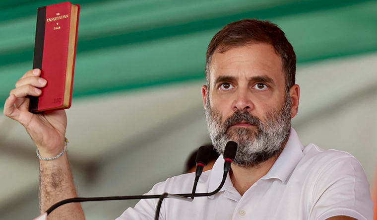 Bored with politics of hatred, country now voting on issues: Rahul Gandhi - Vimarsana News