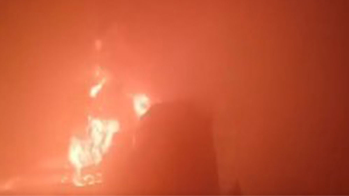 Several buses and cars collide, catch fire due to dense smog on Delhi-Agra Expressway