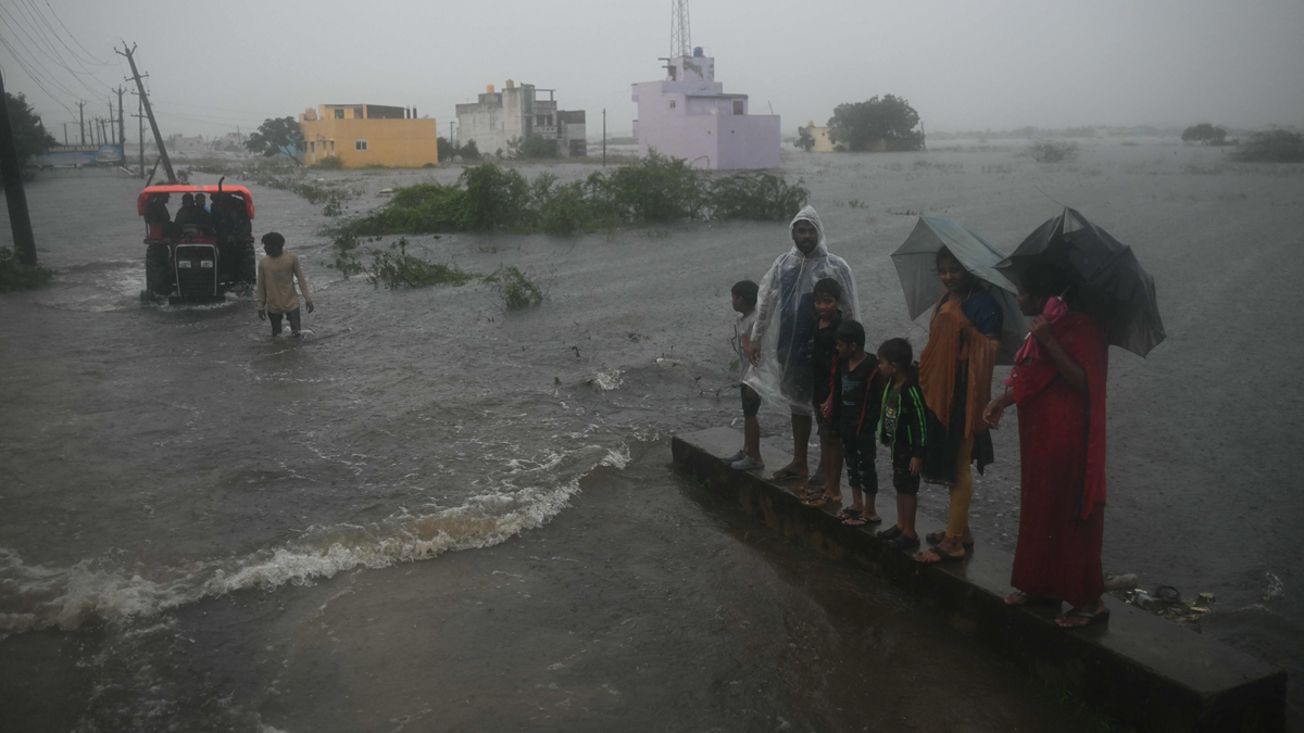 Holiday for schools in Chennai on Dec 4? IMD predicts heavy downpour in these districts