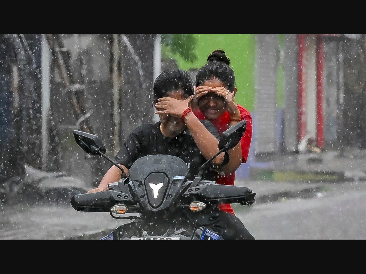 セックス ドレス 乳首が透ける セクシーな 魅惑 最高の 体験