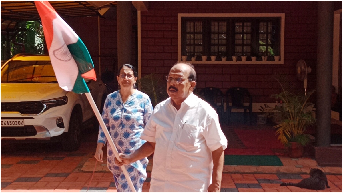 All eyes on UDF as CPI(M) icon G Sudhakaran set to contest from Amabalappuzha as Indpendent | Kerala meeting polls