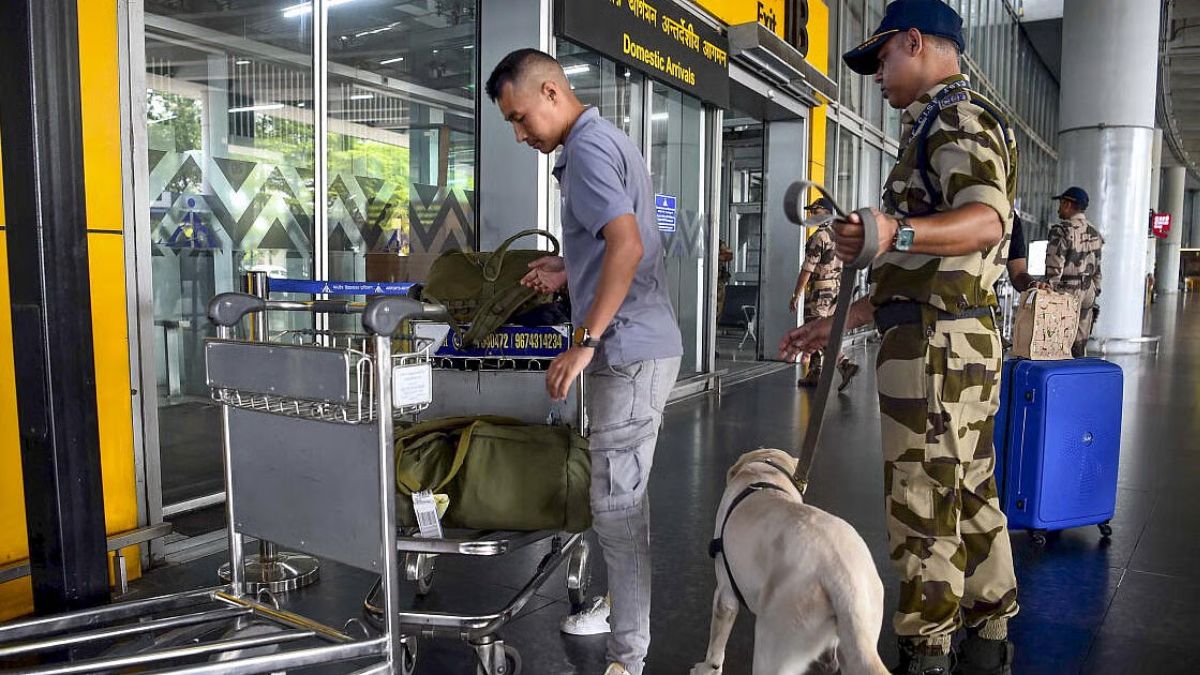 2 US nationals detained in Srinagar Airport after security check finds satellite phone in luggage