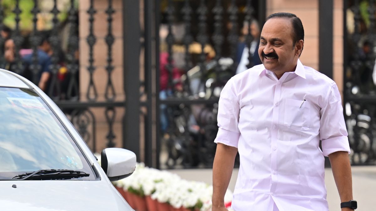 Sudden trip to capital, Venugopal-Rahul Gandhi meet: Tell-tale signs which hinted V.D. Satheesan would be Kerala CM