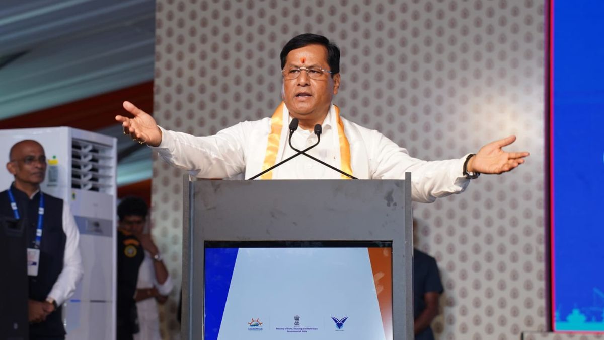 Sarbananda Sonowal signs off on VOC Port projects worth Rs 1,500 crore; infrastructure, green energy in focus