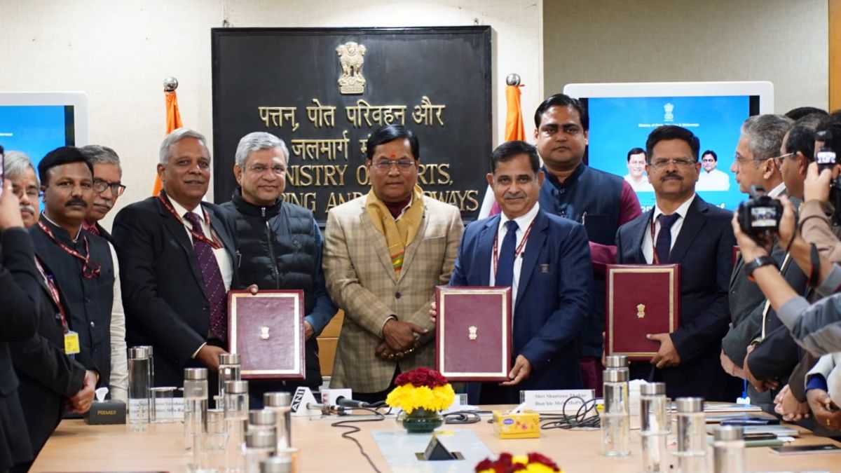 Centre signs MoU for Bharat Container Shipping Line: Why it matters for India
