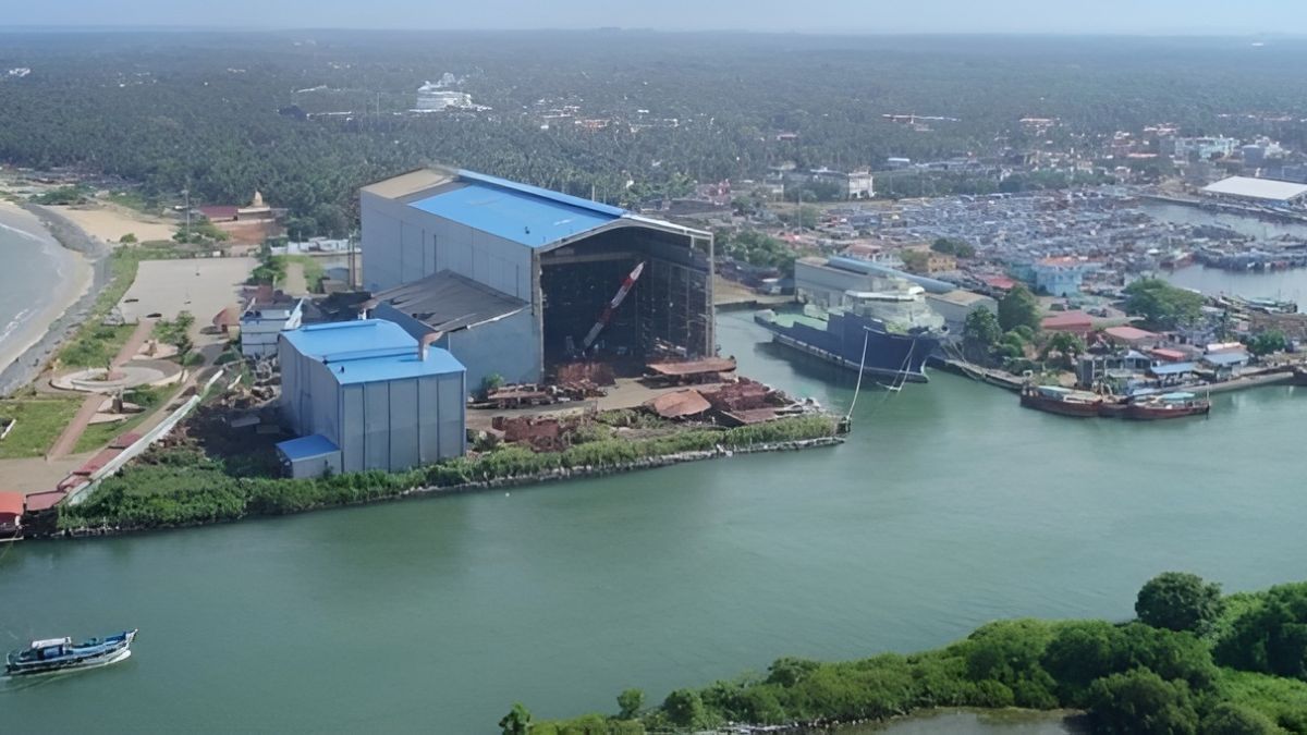 Cochin Shipyard arm bags Rs 100-250 crore order for four 70T ASD tugs from Adani Group firm: All you need to know