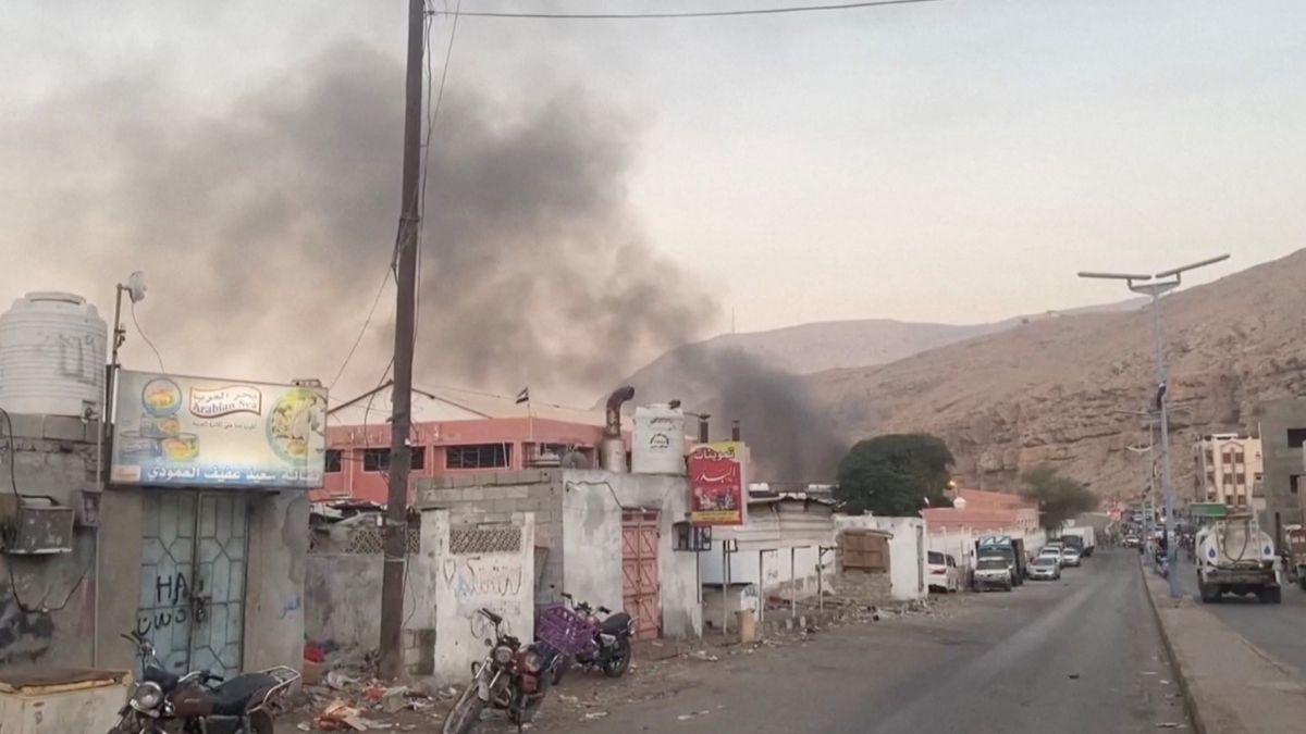 UAE to pull out troops from Yemen after Saudi Arabia strikes shipment at Mukalla port