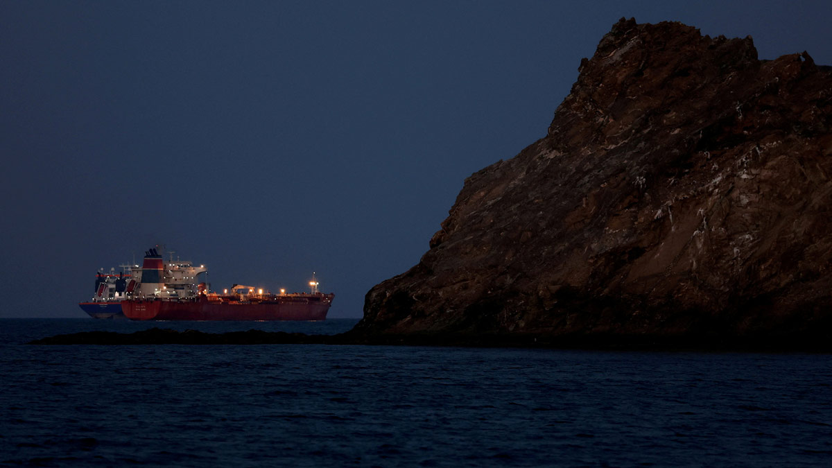 Iran threatens to ‘completely’ close Strait of Hormuz if US targets power plants