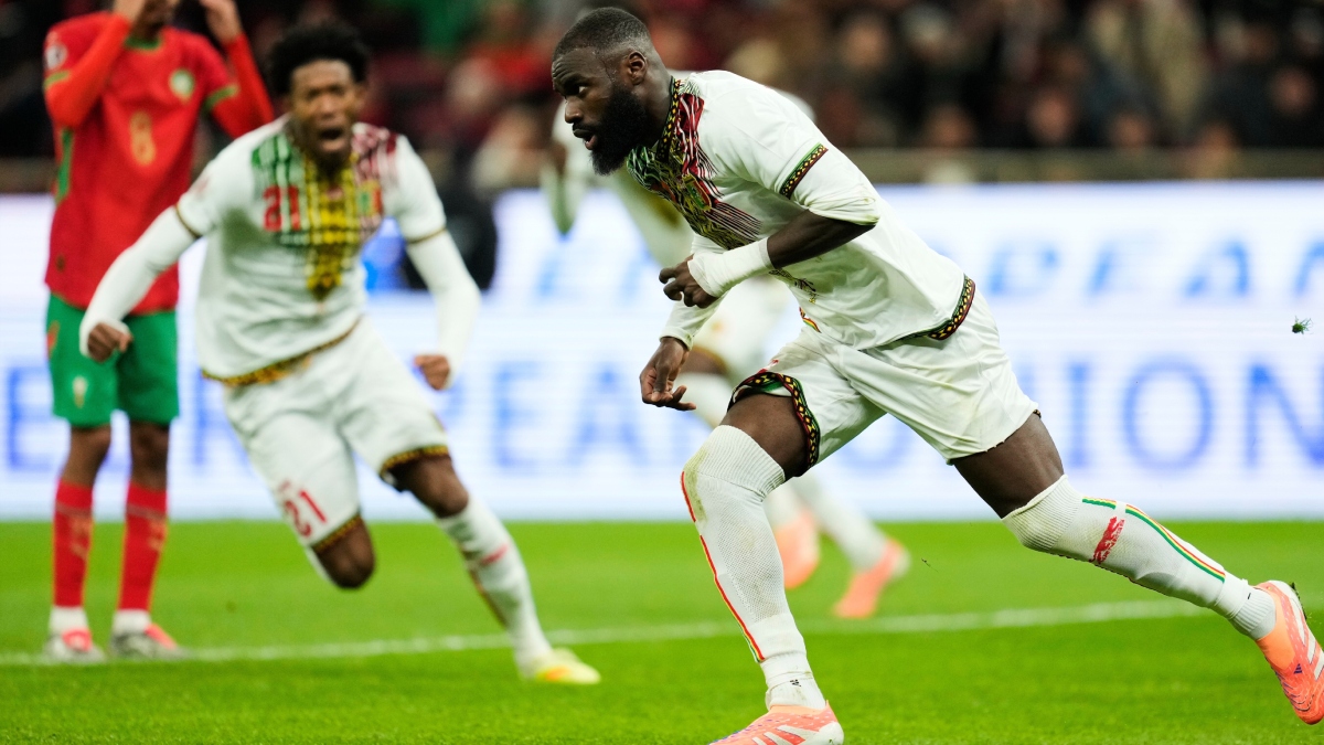 Who is Lassine Sinayoko? Manchester United's low-key striker to replace Joshua Zirkzee in summer?