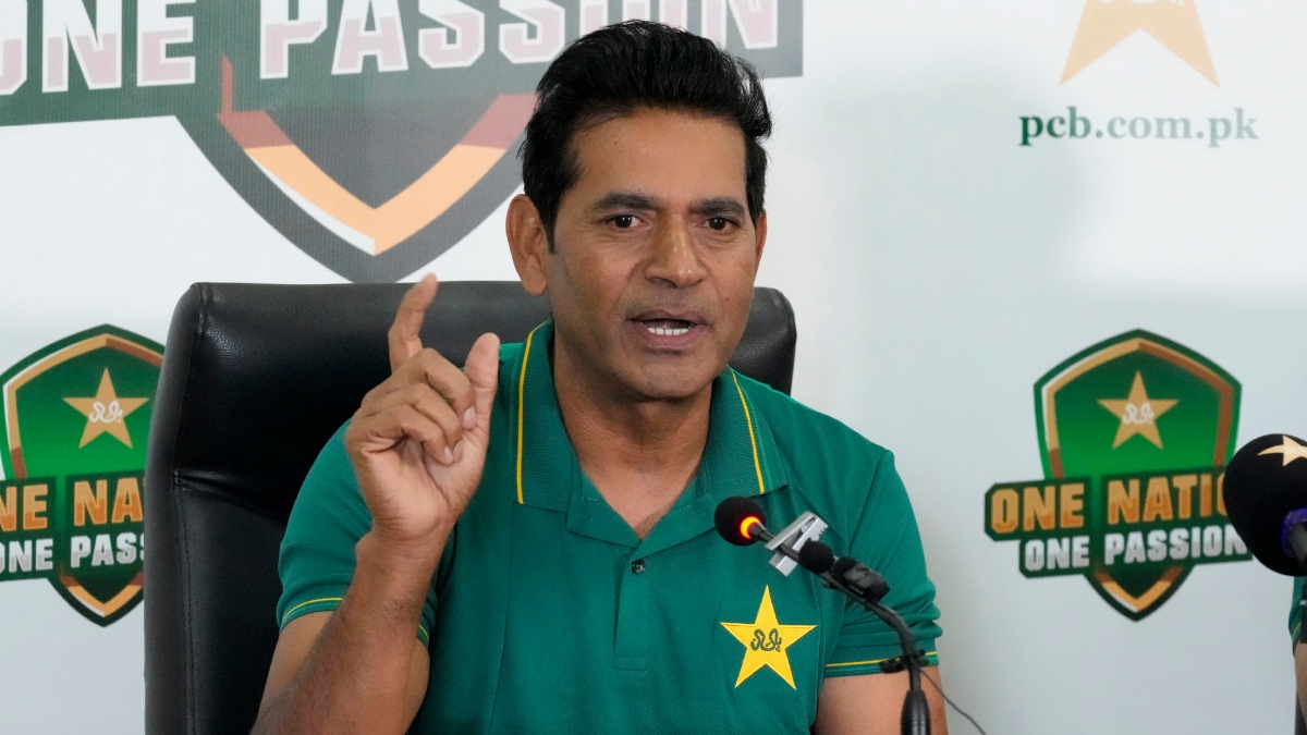 Why Pakistan head coach Aaqib Javed was called 'a clown' by Australia ...