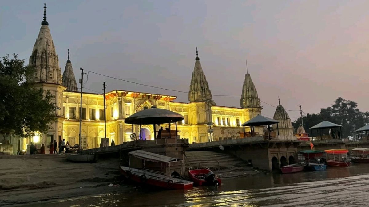 Ayodhya ghat at dusk