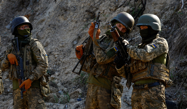 Ukraine passes controversial law to boost much-needed conscripts as war drags on - Vimarsana News