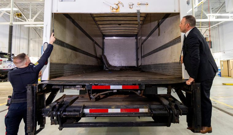 Cops dub Canada's biggest gold heist 'Netflix worthy; 6 arrested, hunt on for 3 more - Vimarsana News