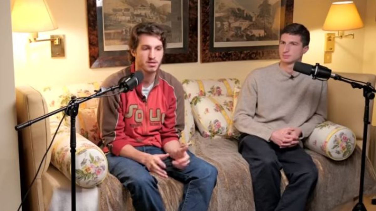 Imran Khan's sons say he is being held in 'death cell'; plans to visit Pakistan in January