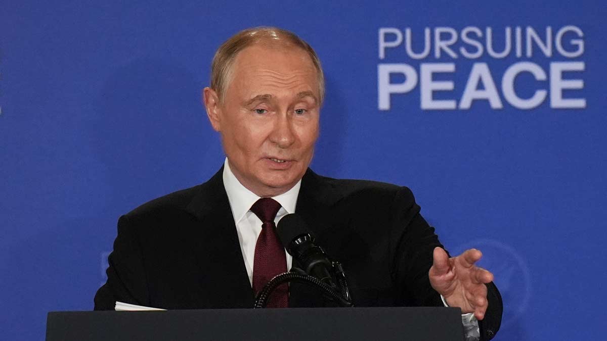 Russia will expand its territorial control if peace talks fail, warns Putin