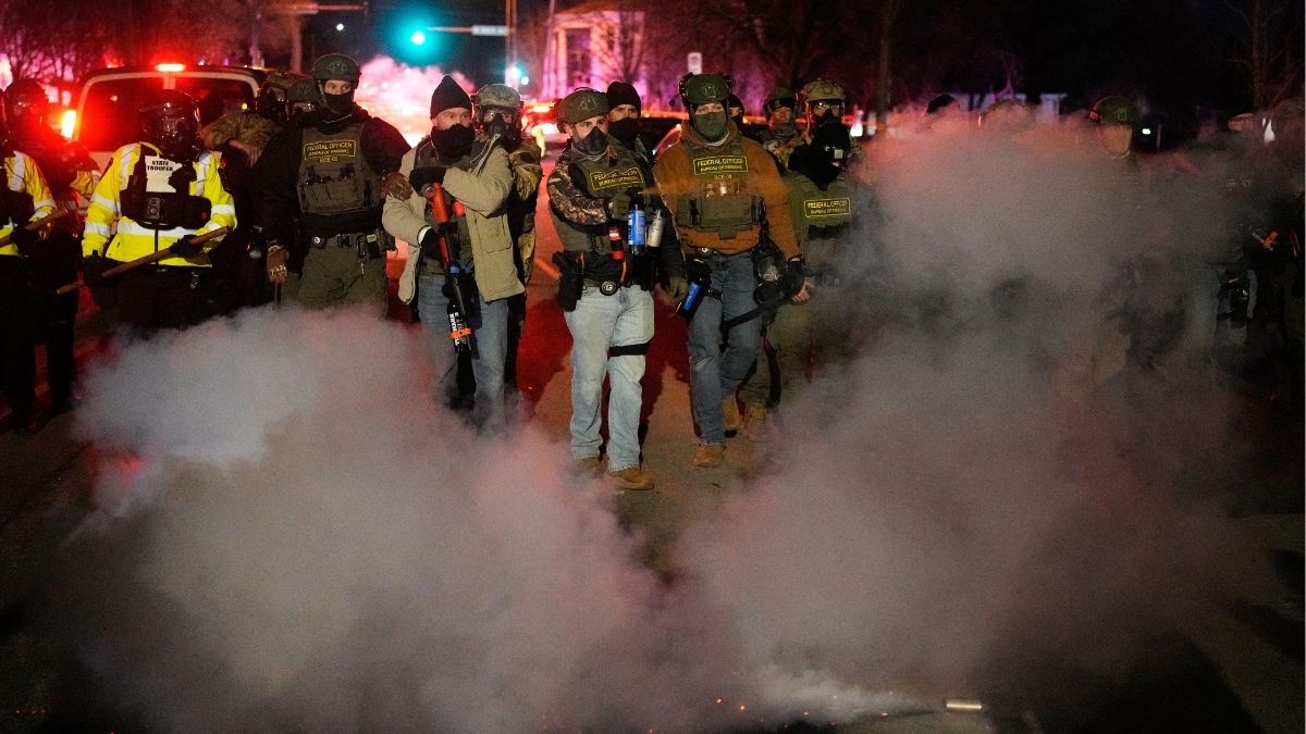 After Renee Good's killing, another Minneapolis ICE shooting injures Venezuelan man