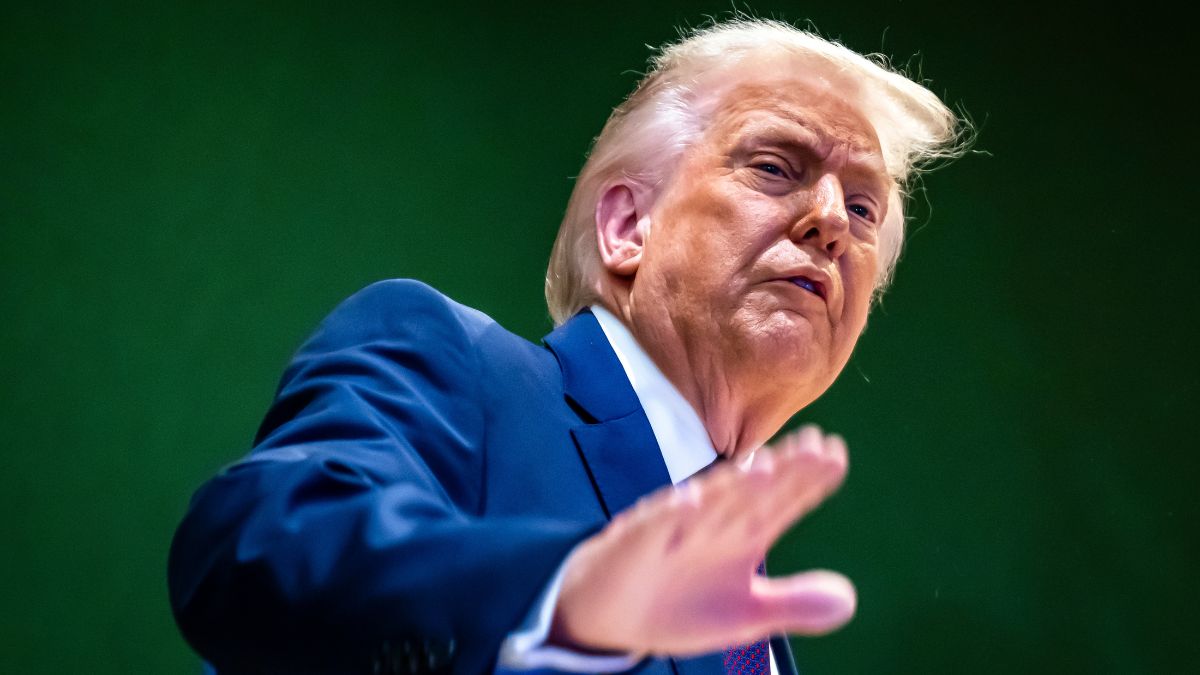 A day after calling Volodymyr Zelenskyy 'stupid', Trump says Davos meeting with Ukrainian leader was 'good'