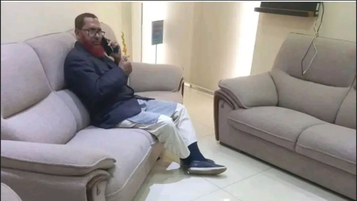 Bangladesh elections 2026: Jamaat-e-Islami leader arrested with Tk 50 lakh at airport, then hospitalised