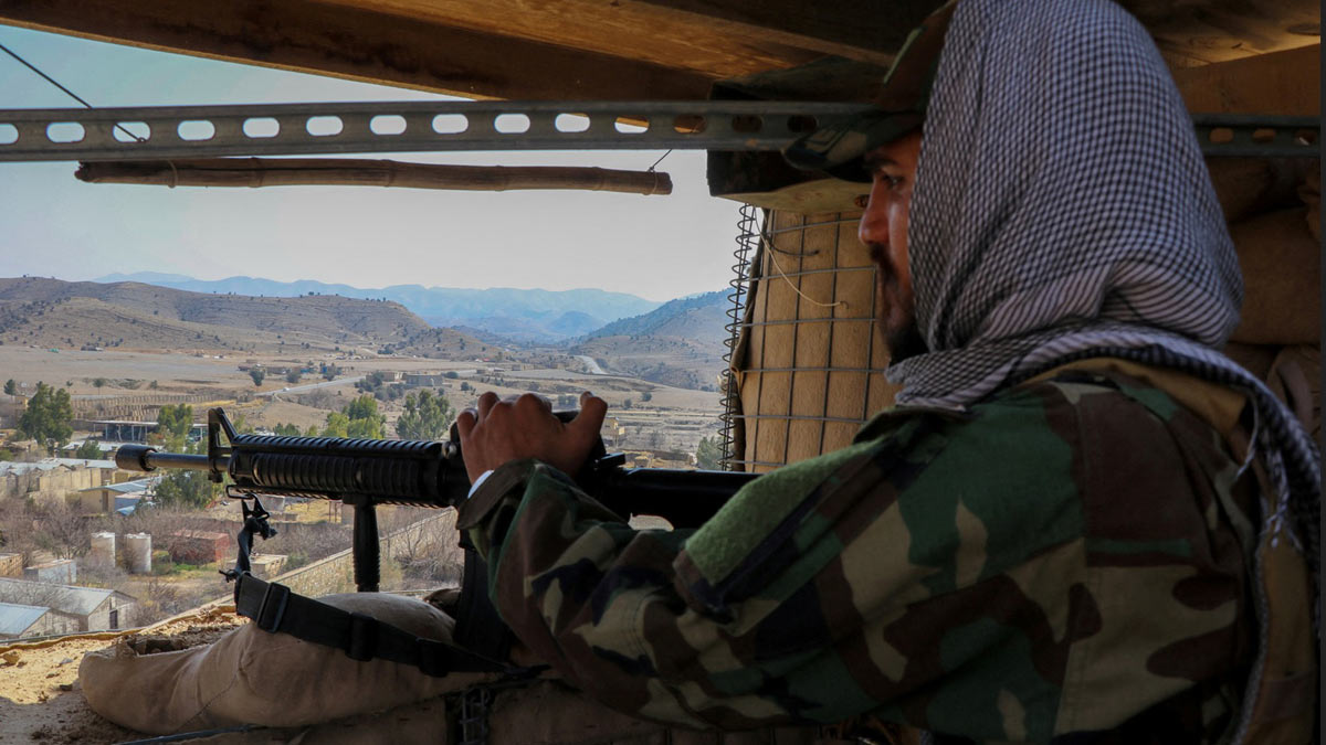 US backs Pakistan's 'right to defend' against Taliban amid tensions with Afghanistan; Trump praises Pakistani leadership