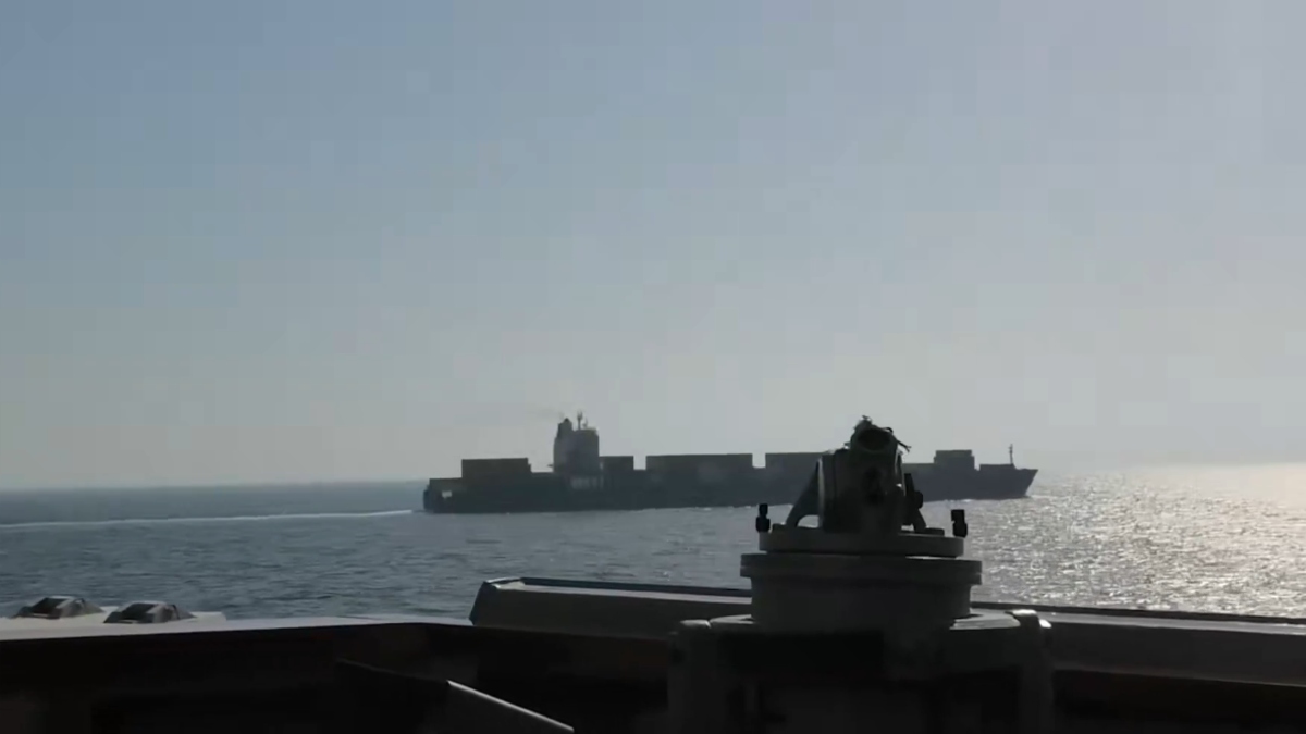 Flare-up in Strait of Hormuz? Iran vows swift retaliation after US Navy ...
