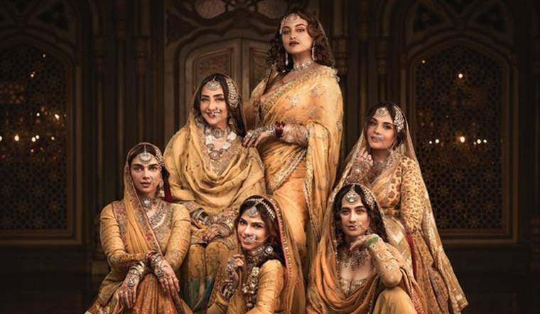 'Heeramandi' review: Bhansali and Koirala create a spectacular series about love, betrayal, survival and triumph - Vimarsana News