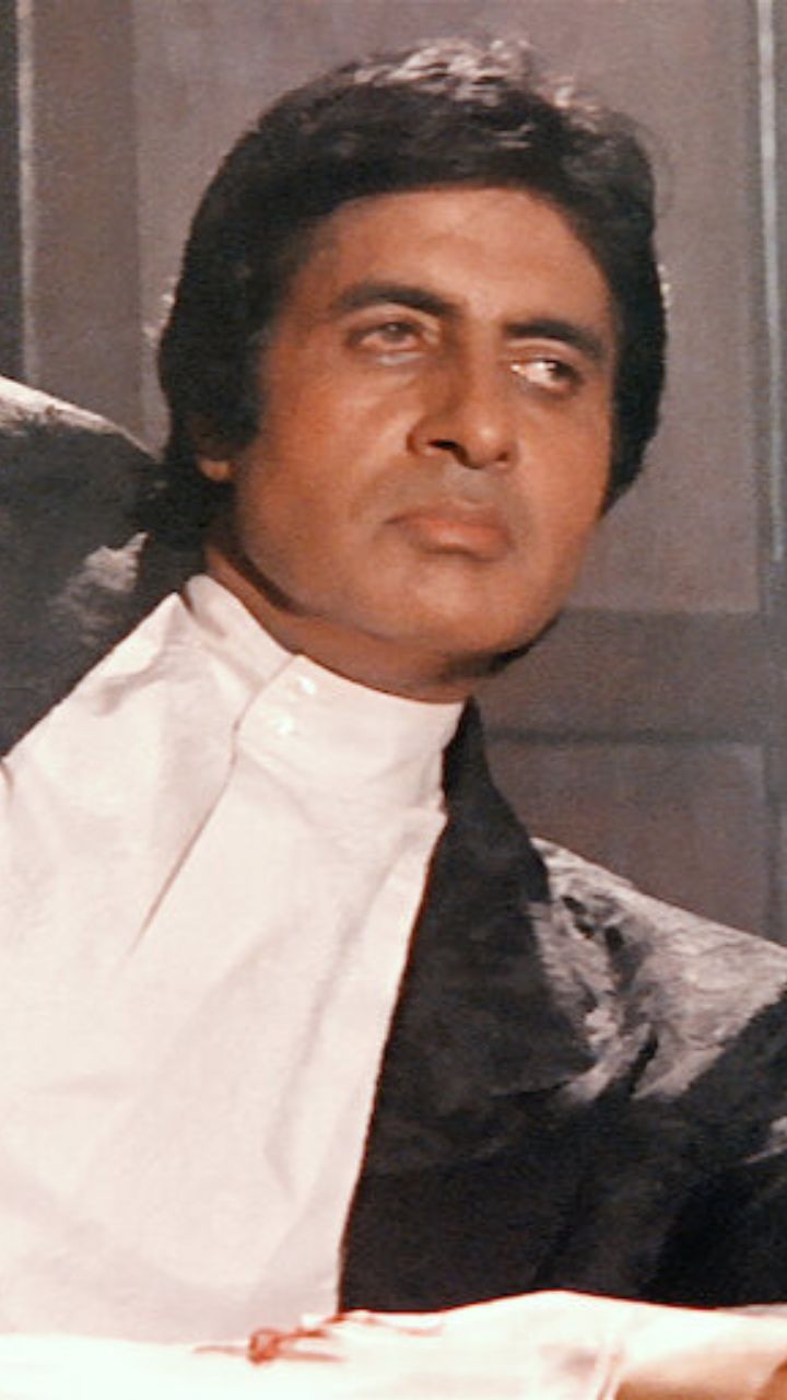 From 'Agneepath' to 'Silsila': The many faces of Amitabh Bachchan- The Week